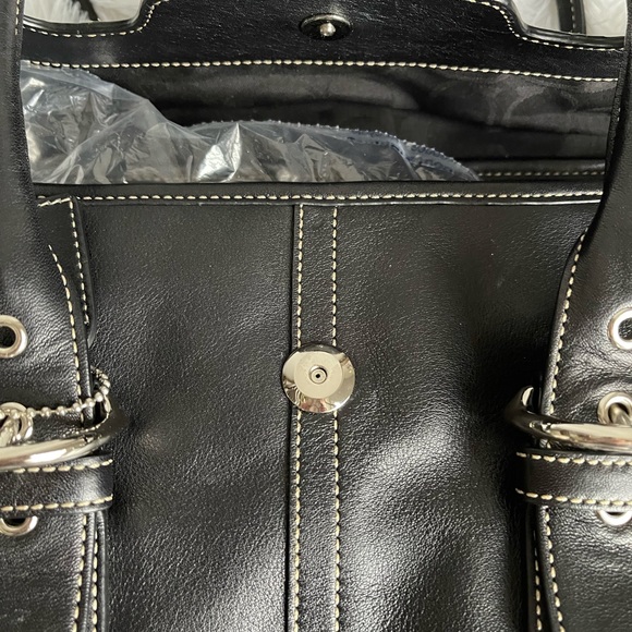 Coach Horton Black Leather Satchel Shoulder Purse - Picture 6 of 11
